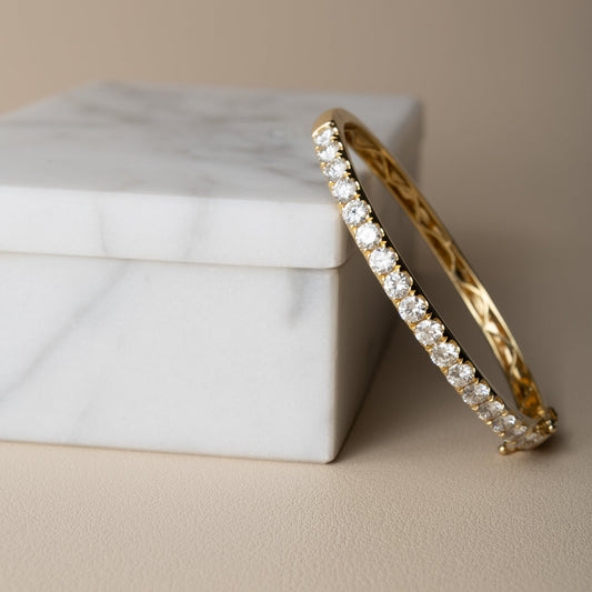 18 Karat Yellow Gold 5.00cts Diamond Hinge Bracelet