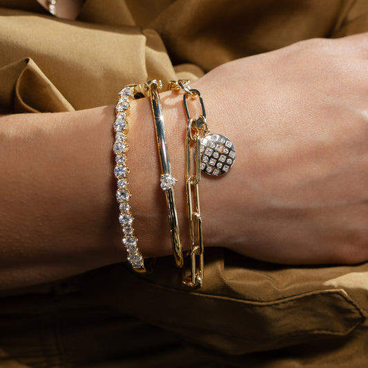 18 Karat Yellow Gold 3.00cts Alternating Diamond Hinge Bracelet