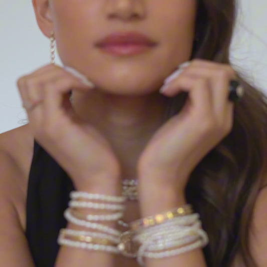 14 Karat Yellow Gold Diamond and Onyx Art Deco Cocktail Ring