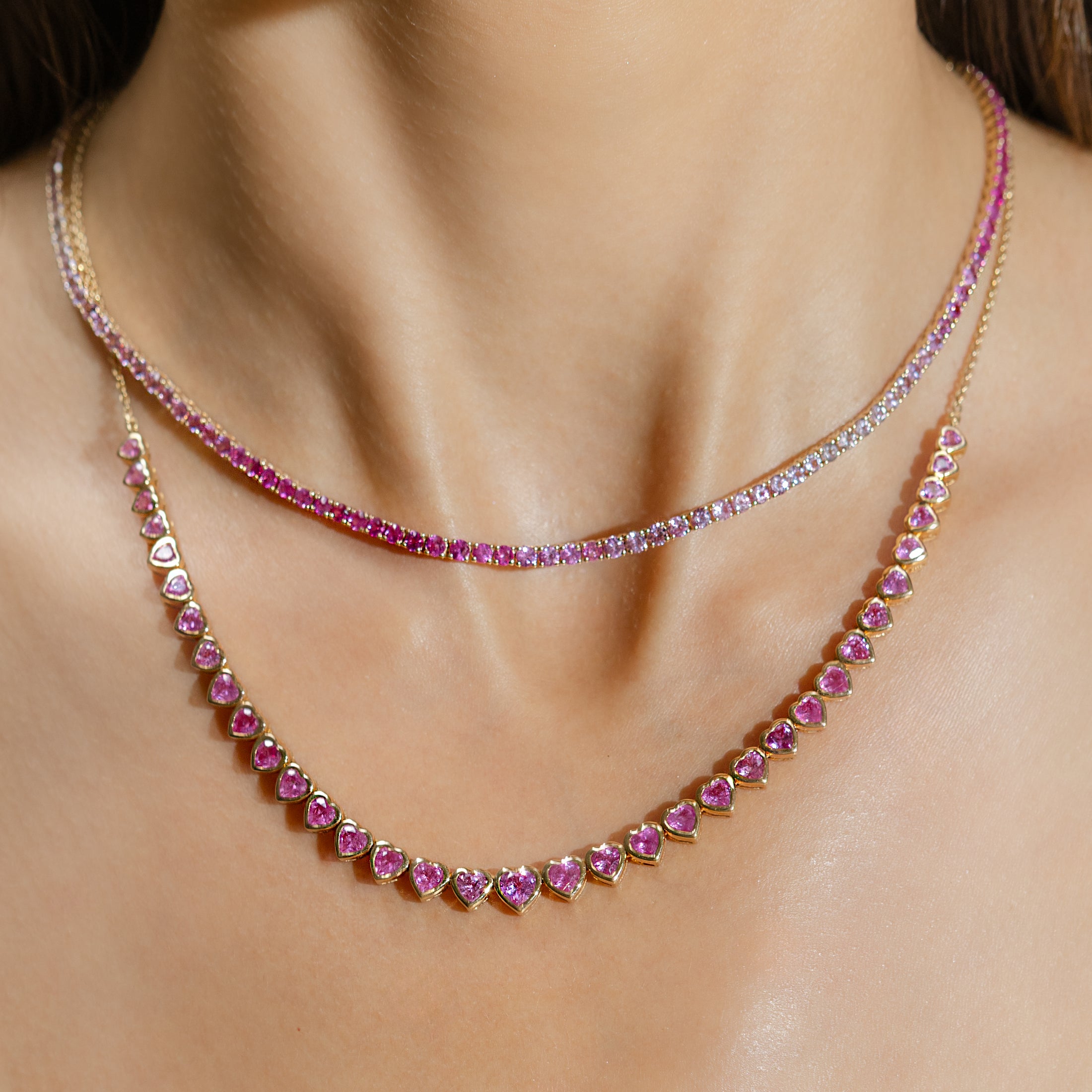 14 Karat Gold and Ombre Pink Sapphire 8.00cts Oval 16.00" Tennis Necklace