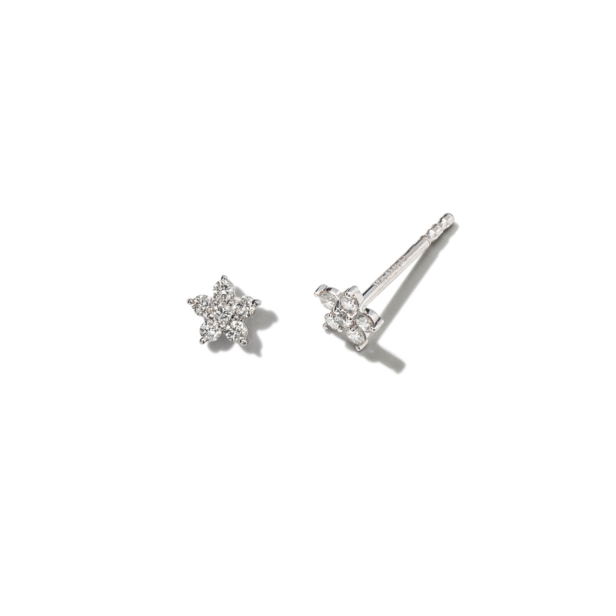 14 Karat White Gold Diamond Star Stud Earrings