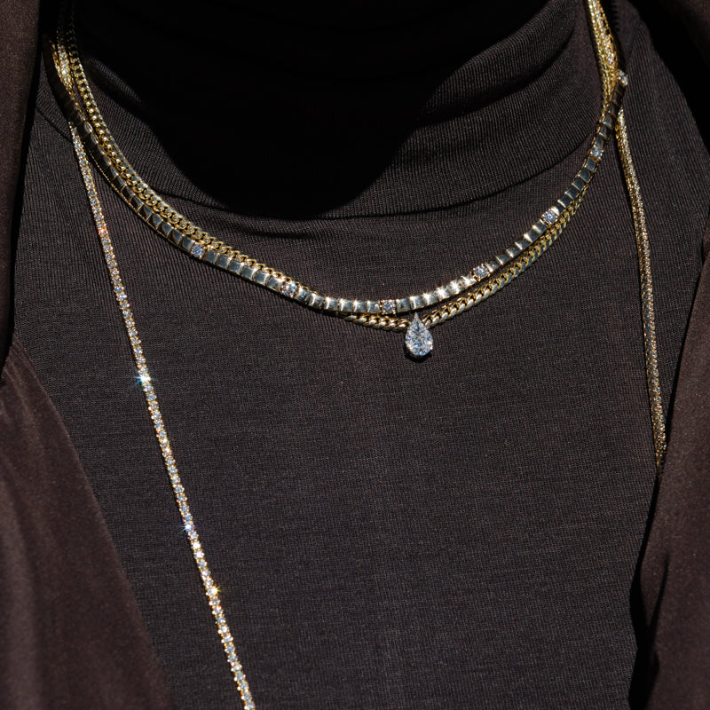 14 Karat Mosaic Pear Drop Curb Chain Necklace