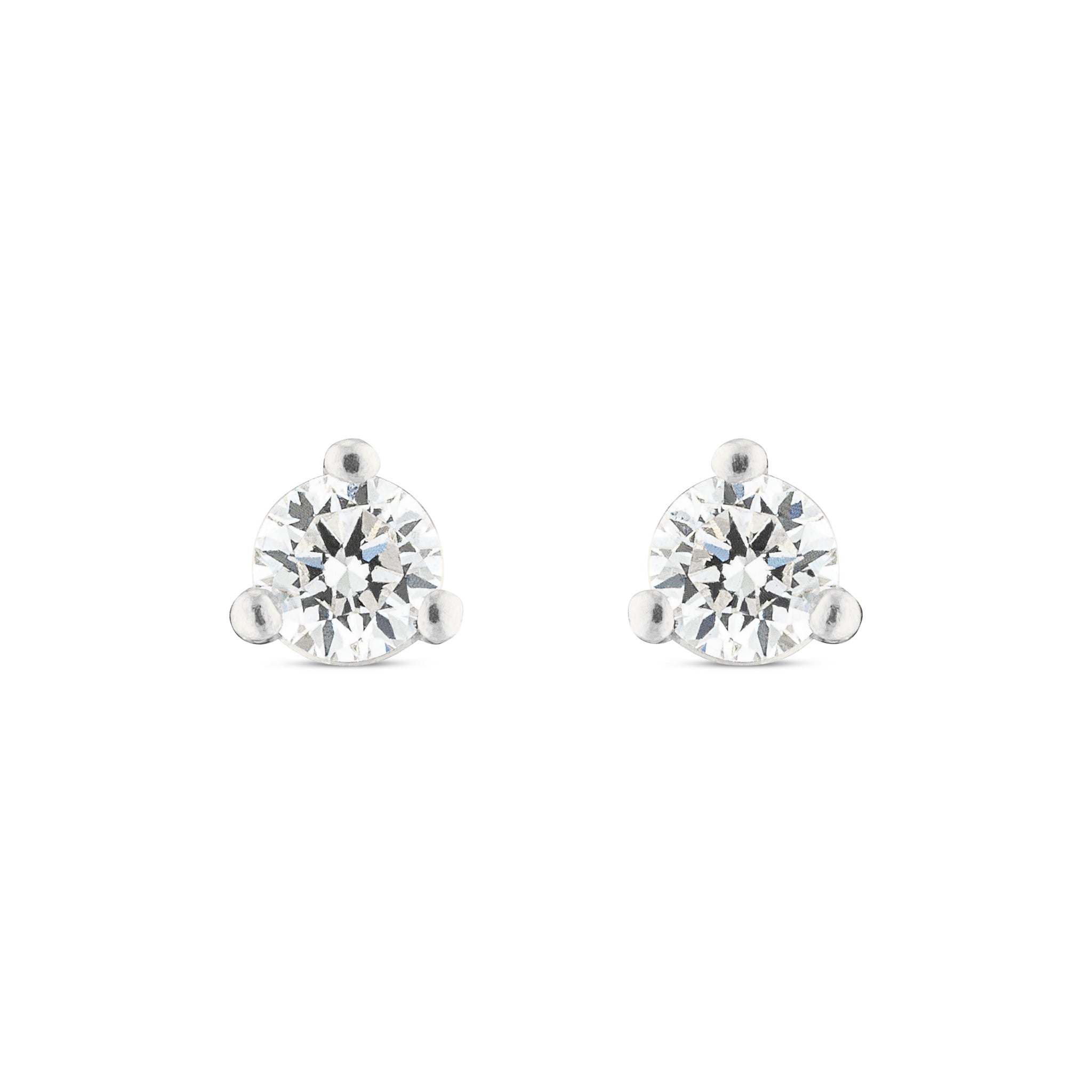 .15ctw 2.5mm Natural Diamond Stud Earrings