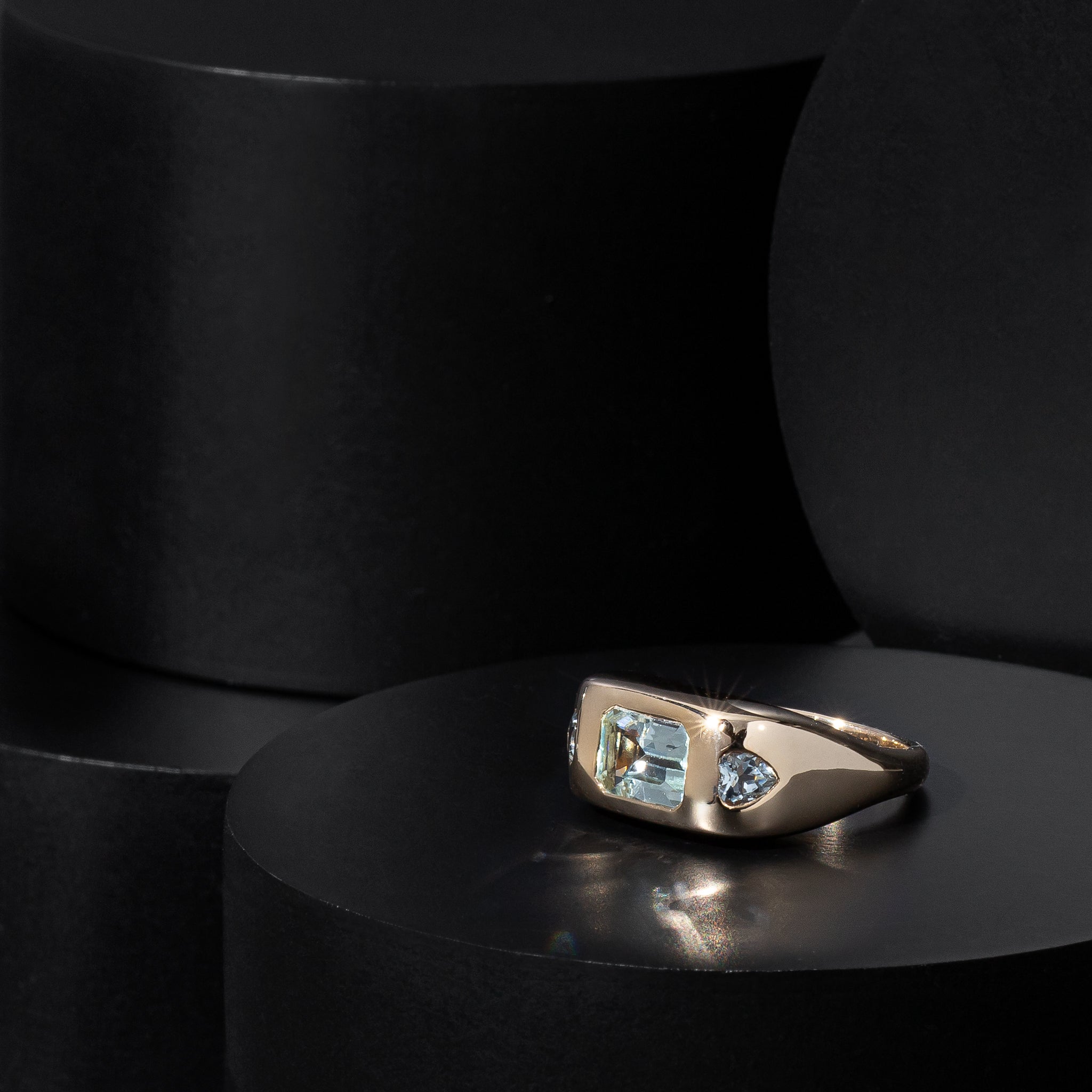 14 Karat Yellow Gold Aquamarine Ring