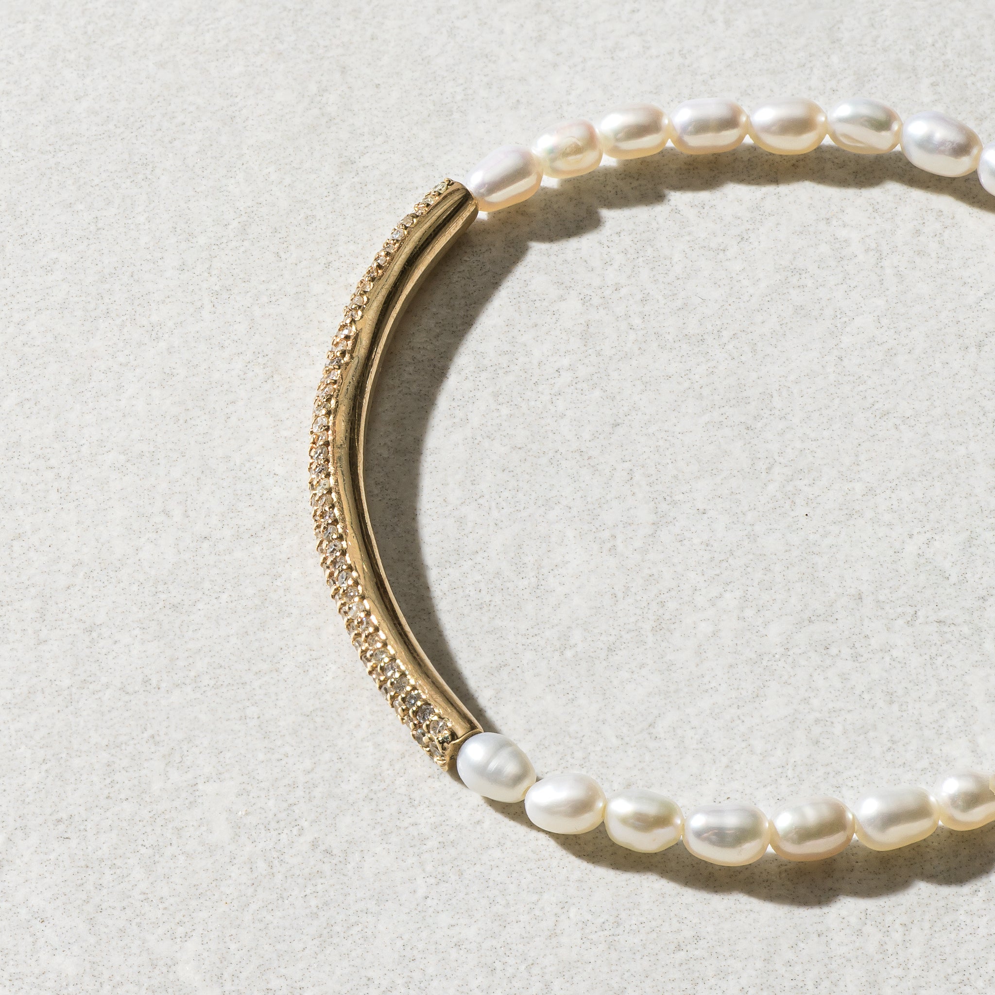 3mm Freshwater Pearl and 14 Karat Yellow Gold Diamond Bar Beaded Bracelet