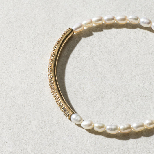 3mm Freshwater Pearl and 14 Karat Yellow Gold Diamond Bar Beaded Bracelet