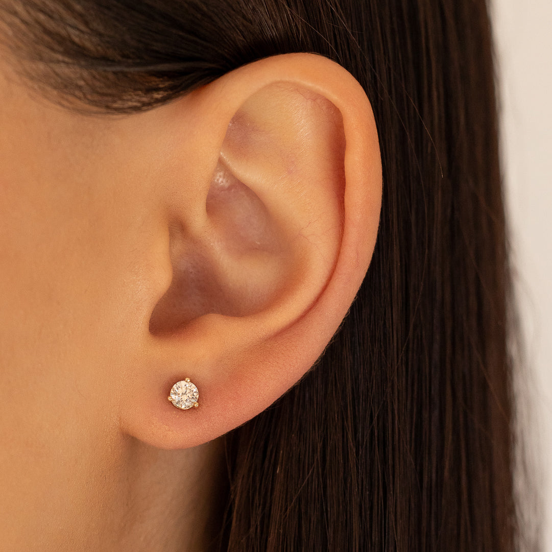 .50ctw 4mm Natural Diamond Stud Earrings