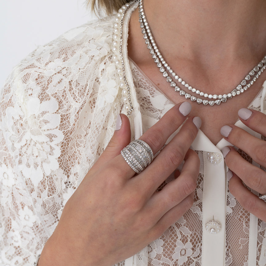 18 Karat White Gold Nine Layer Baguette Barrel Ring