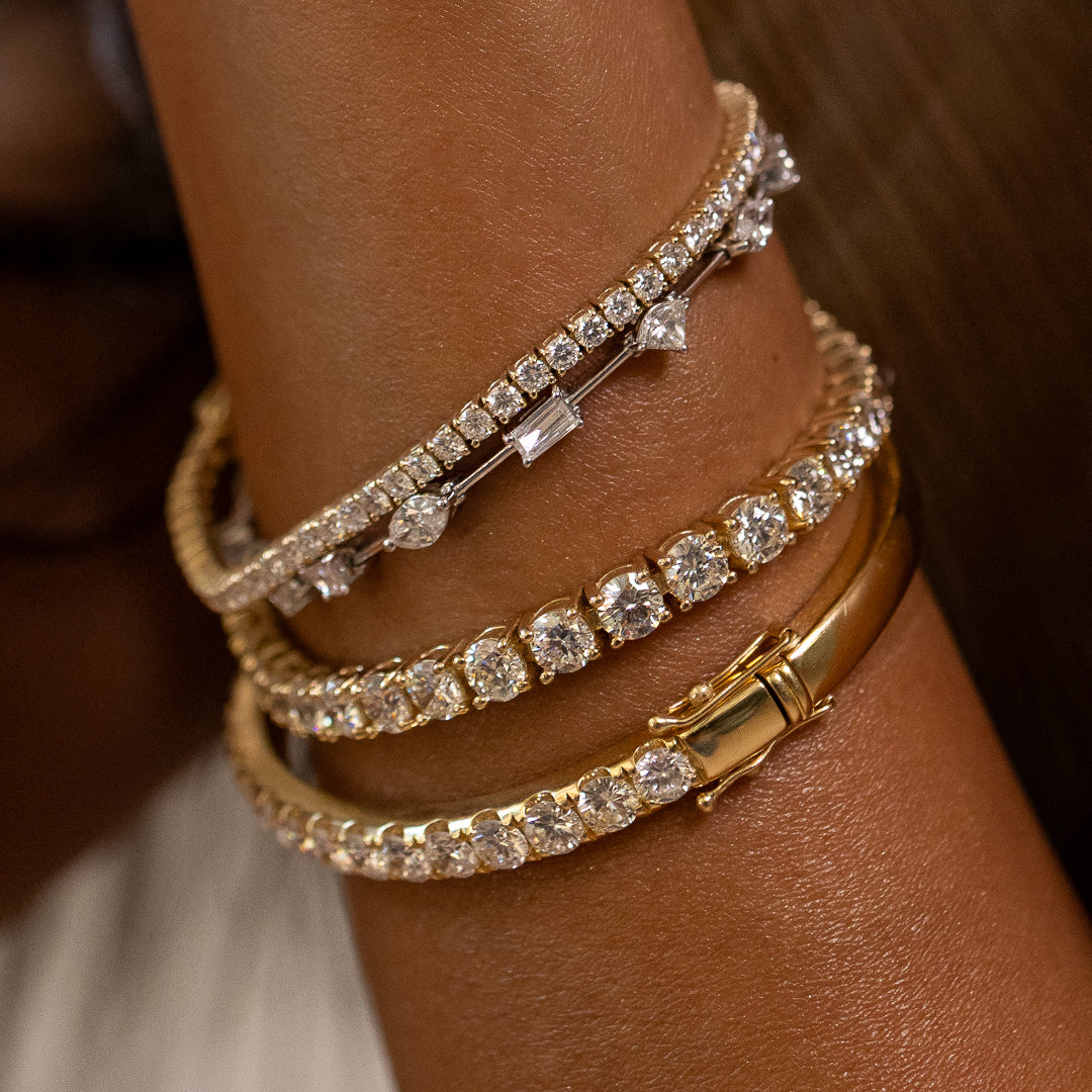 18 Karat White Gold Fancy Shape Diamond Bracelet