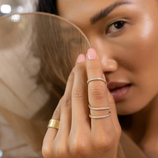 14 Karat Yellow Gold Diamond Knuckle Ring