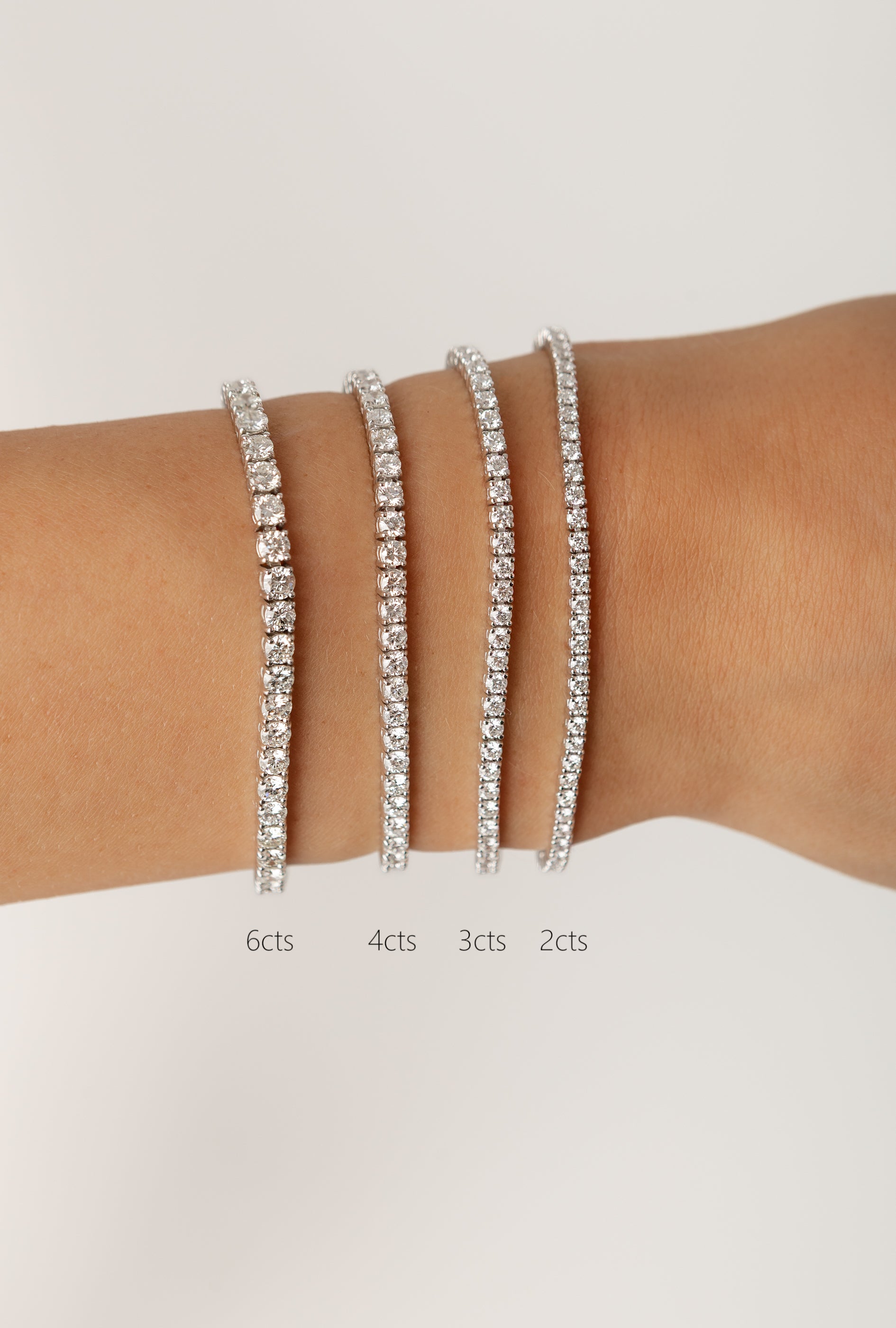 18 Karat White Gold 2.00ct Diamond Tennis Bracelet