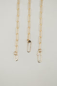 Load image into Gallery viewer, Gold Filled Chain Small Clasp Necklace
