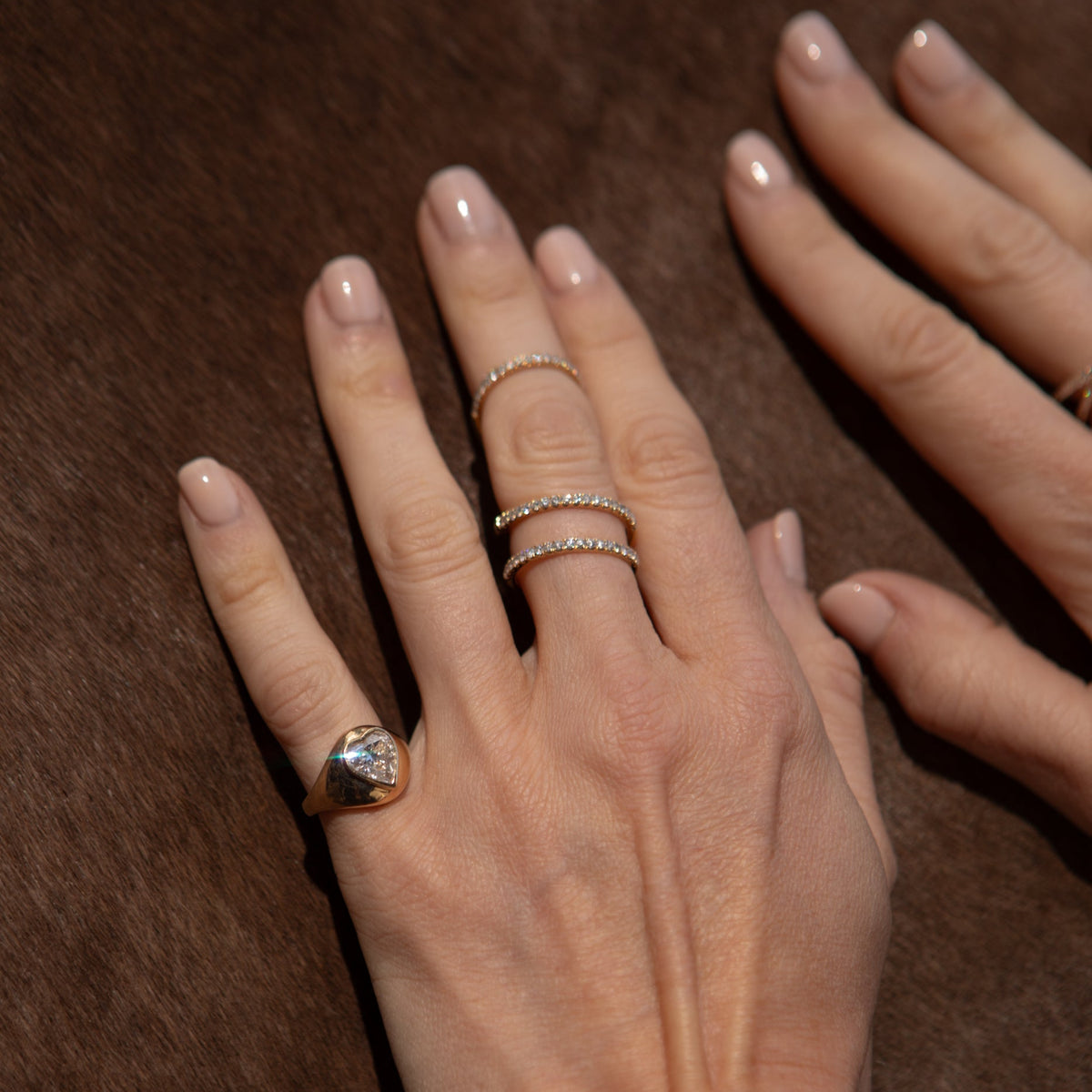 14 Karat Yellow Gold Diamond Knuckle Ring