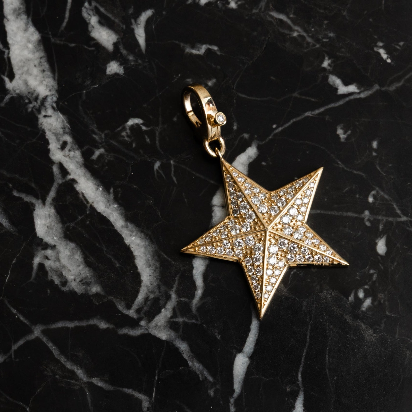 14 Karat Yellow Gold and Diamond Jumbo Star Clip Charm