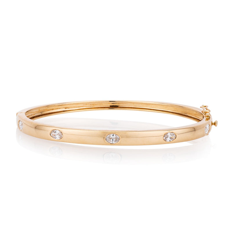 Yellow Gold Full Cut Diamond Hinge Bracelet