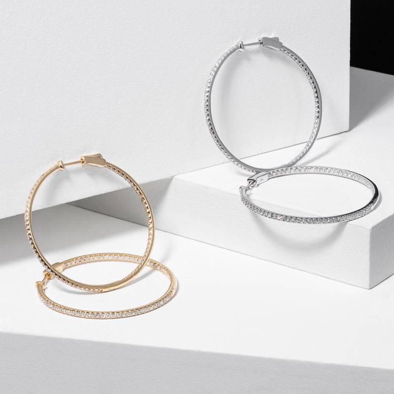 18 Karat Yellow Gold Diamond Round Hoops