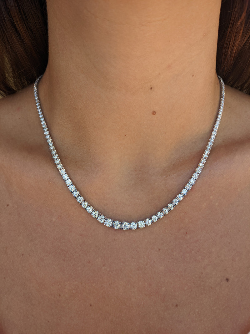 White Gold All The Way Graduated 8.00cts Diamond 17.50" Tennis Necklace