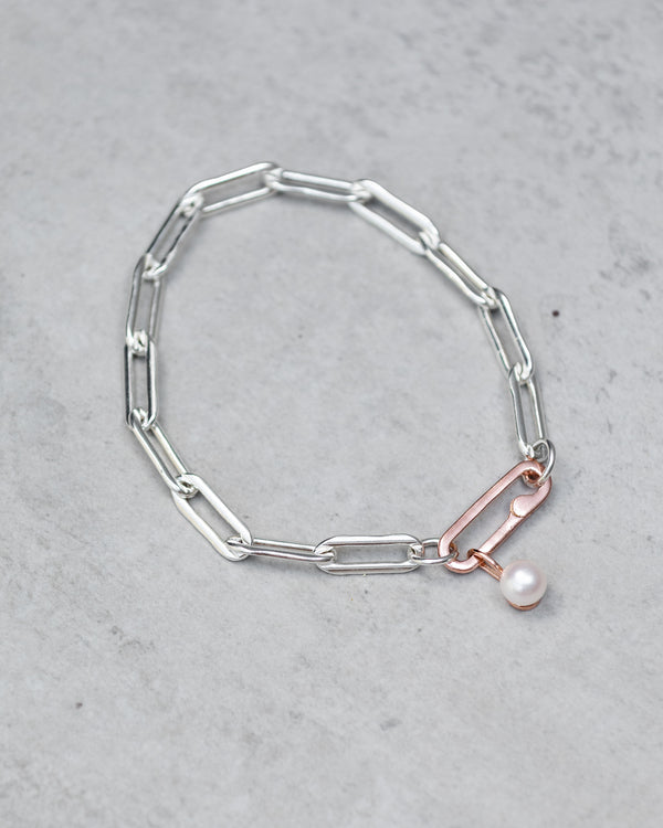 14 Karat Freshwater Akoya Pearl Slide Charm