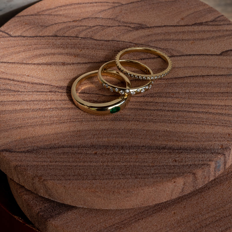 14 Karat Gold Speckle Diamond 3mm Band