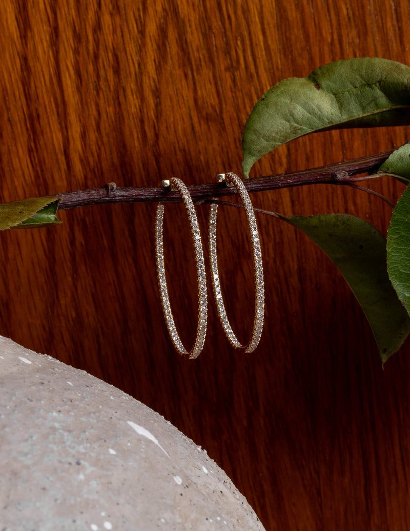 18 Karat Yellow Gold Diamond Round Hoops