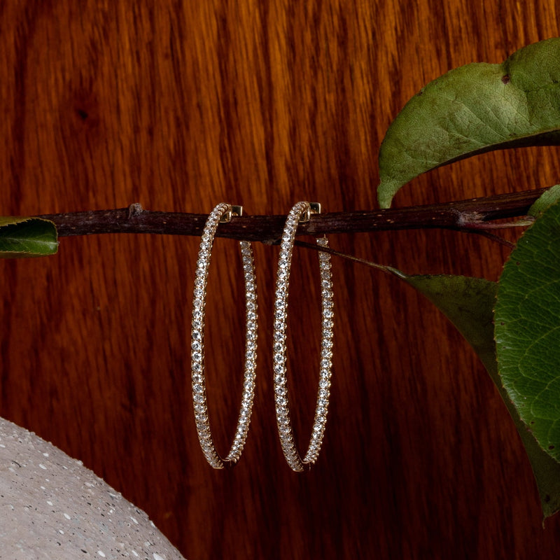 18 Karat Yellow Gold Diamond Round Hoops
