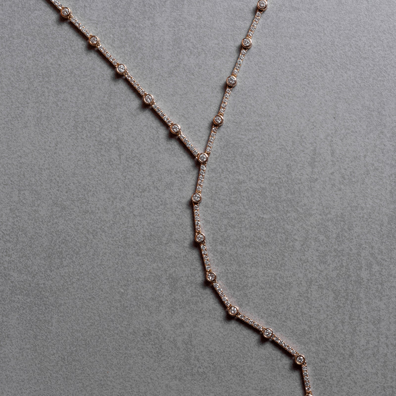 14 Karat Yellow Gold Lariat Diamond Bezel Necklace